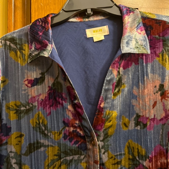 New, without Tag, Maeve/Anthropologie Reverie Tiered Velvet Top.  Sz. M. - Picture 3 of 9